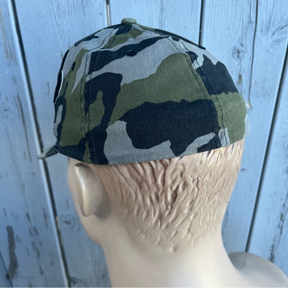FOX Riding Co FlexFit Camo Hat - Picture 3 of 6